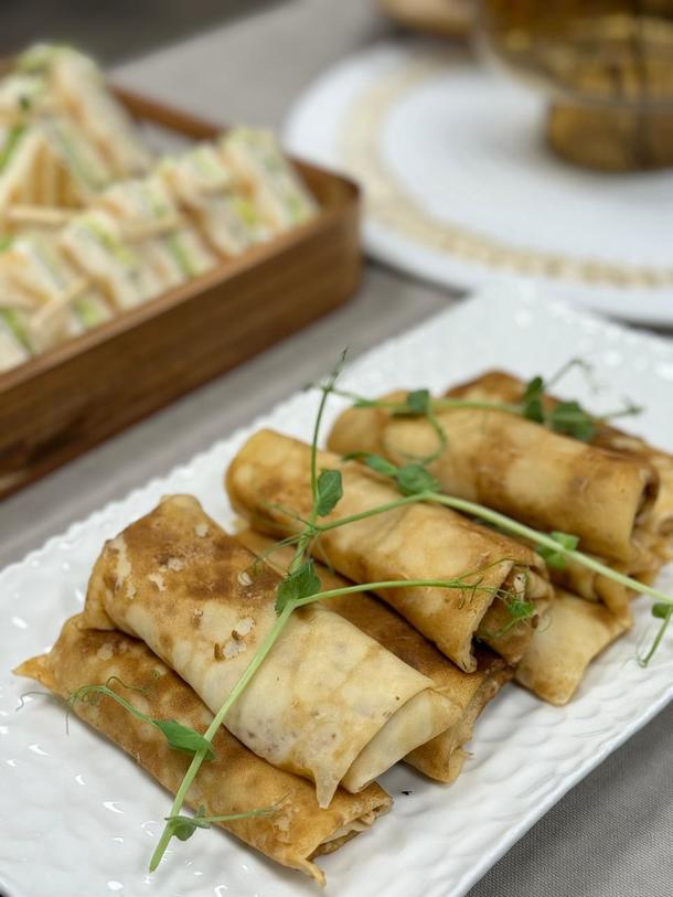 Блинчик с грибным жюльеном и куриным филе