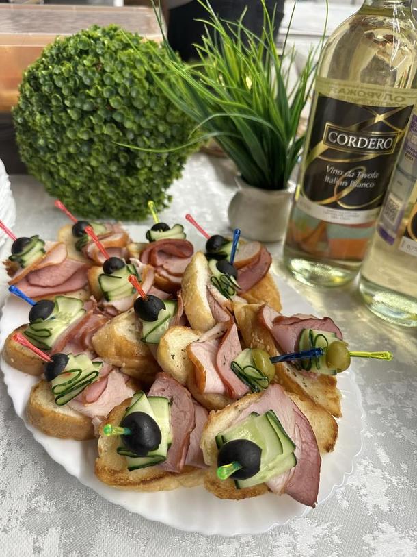 Брускетта с карбонатом