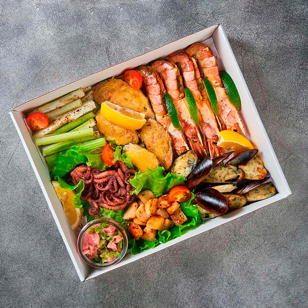 Seafood Коллекция морепродуктов на 2-3 персоны Seafood Коллекция морепродуктов на 2-3 персоны