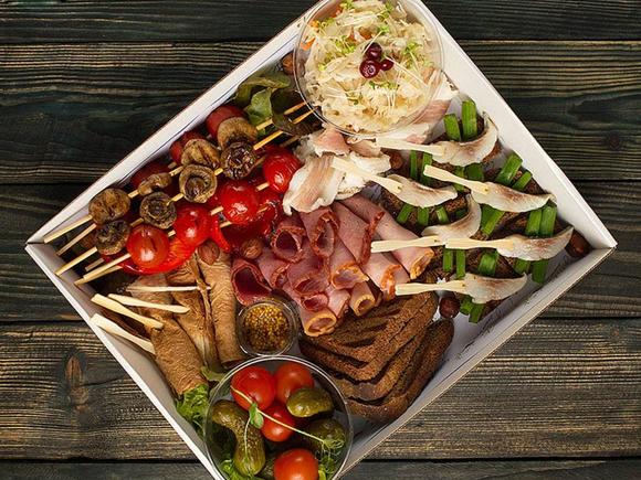 Гриль-сет закусочный на 5-6 персон в Воронеже